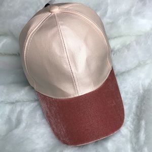 Brim cap satin Suede brim peachy color